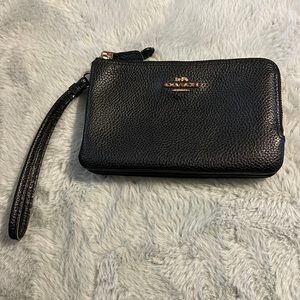 Black Coach Wristlet Wallet
